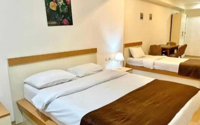 N-V Suites