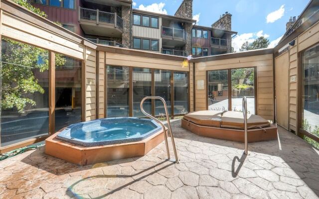 Park Place Condos by CRMR