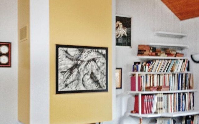 Idyllic house near the sea