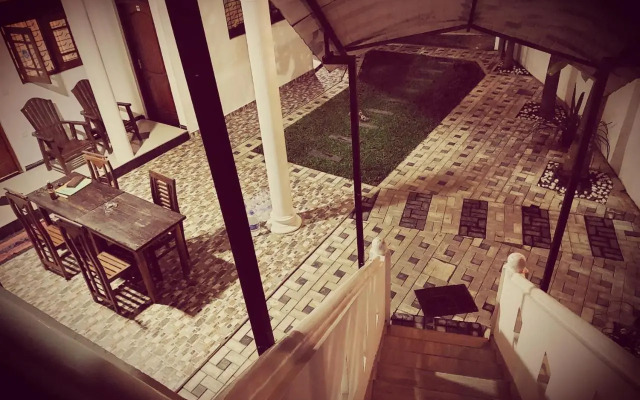 Yoho Sunny Place Guest House