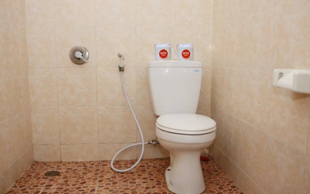 RedDoorz near Duyung Beach Sanur