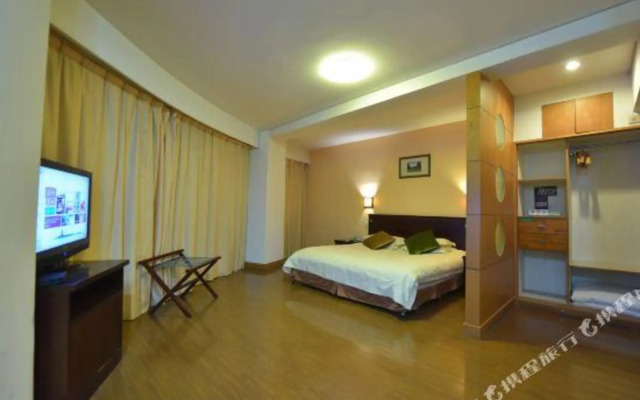 Wutong Hotel Tongxiang Party Branch