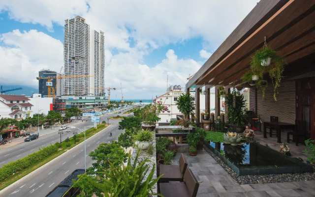 PnP Exclusive Apartment and Hotel