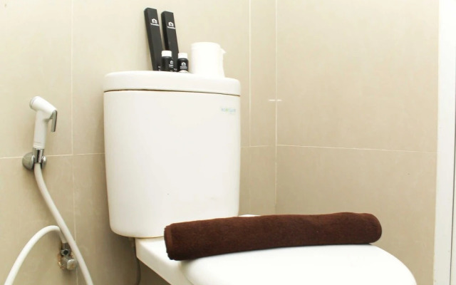 Comfort 2Br @ Bassura City Apartment