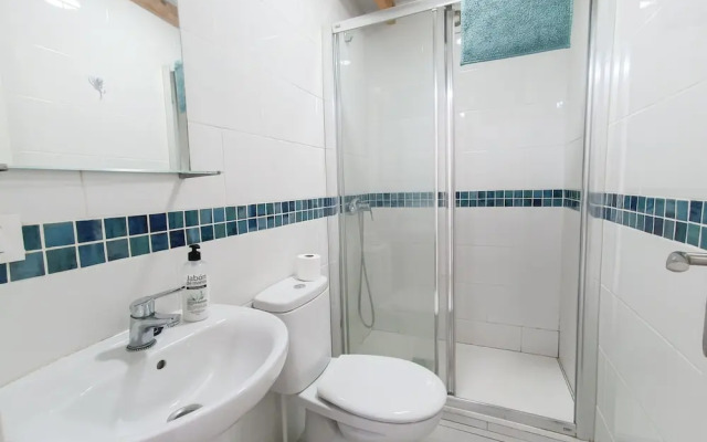 Aloe Vera Shared House - Hostel