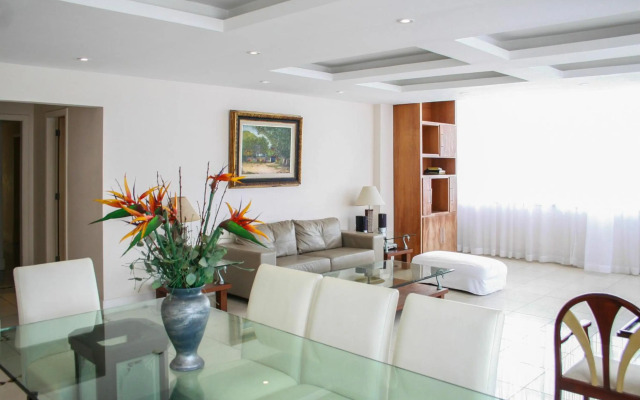 3 suítes Copacabana vista mar