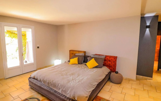 Luxury Property With Private Pool