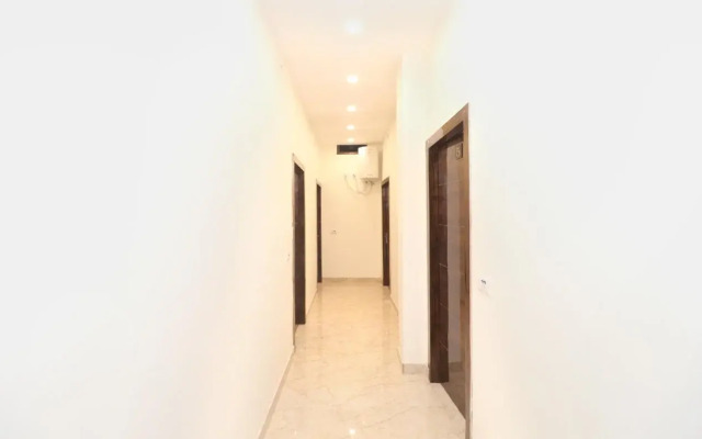 Oyo 22333 Imperial Gold