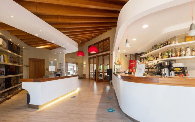 Holiday Home Lido Delle Nazioni Near Beach