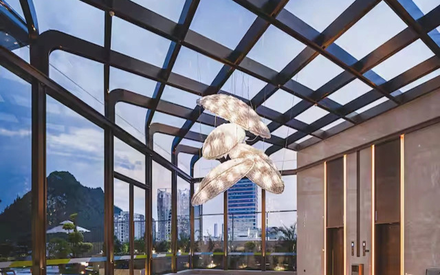 Home2 Suites by Hilton Xingyi Jushan Plaza