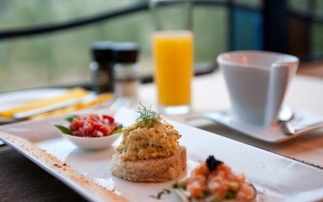 Olive Garden Country Lodge