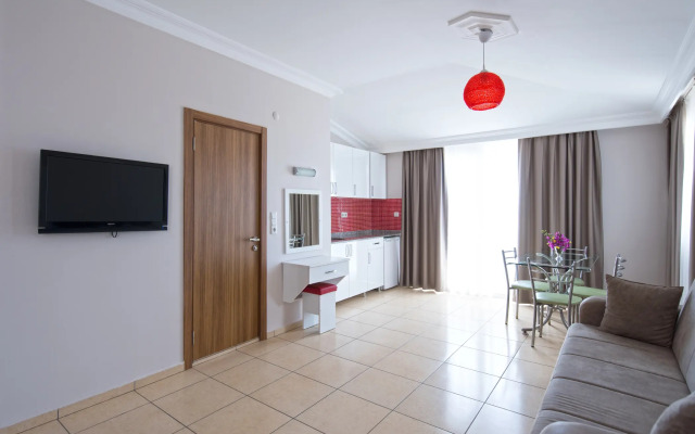 Kleopatra Tower Suite Hotel