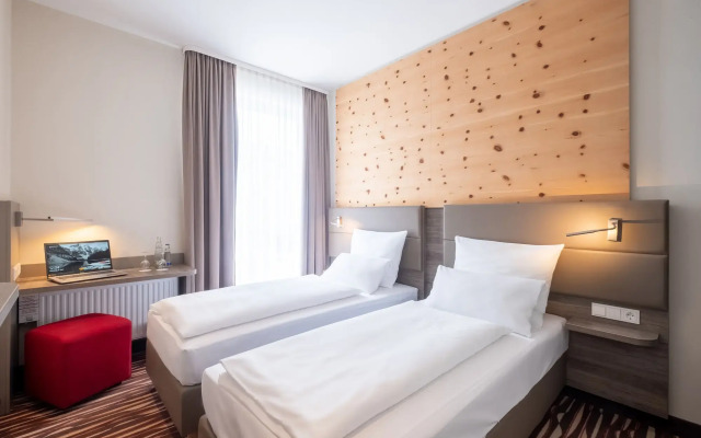 Amaro Hotel