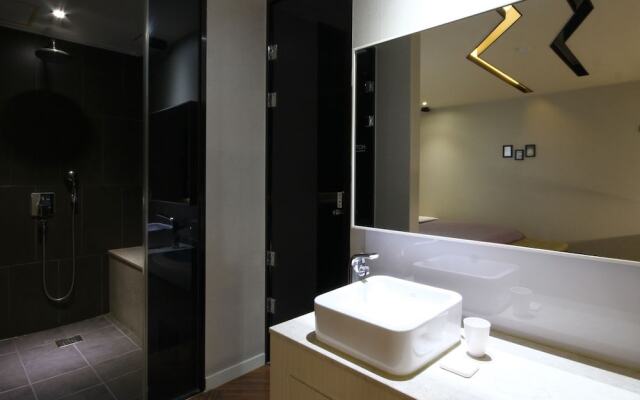 2Heaven Hotel