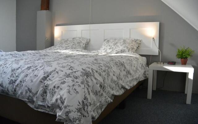 Jelly S Hoeve (Adults Only)