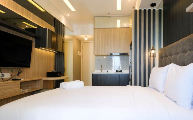 Warm Studio With Access To Mall At Supermall Mansion Apartment