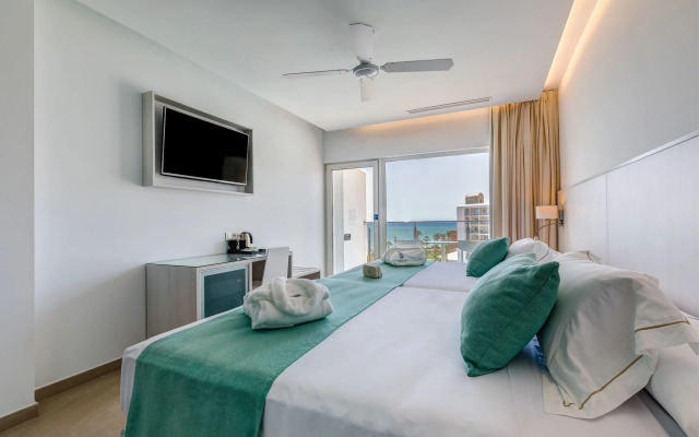Playalinda Hotel