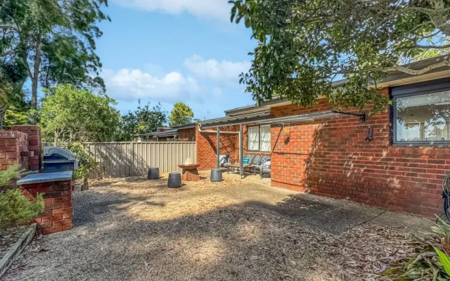 Spacious 2-bed Townhouse With BBQ