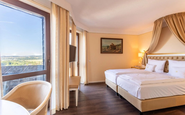 Hotel Burg Staufenberg