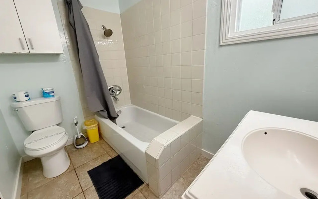 Charming 2BR Ocean Beach