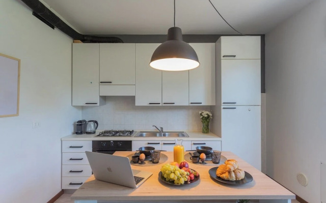 Black Loft Como by Rent all Como