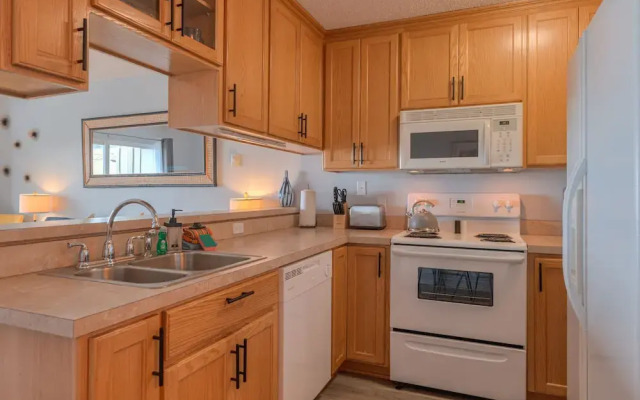 Surftides Plaza Rentals