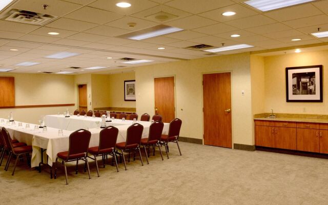 Hampton Inn & Suites by Hilton Windsor