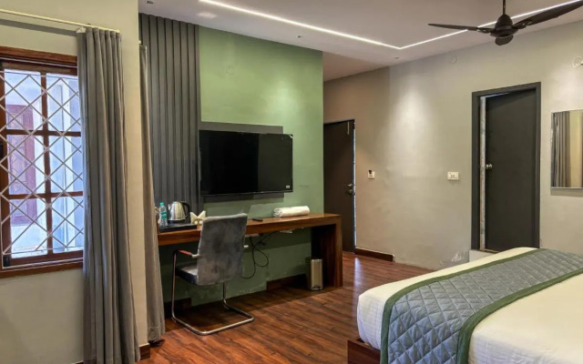 Palm Mystic Inn - Indiranagar