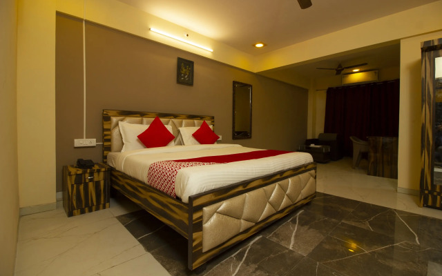 The Star Hotel by OYO Rooms