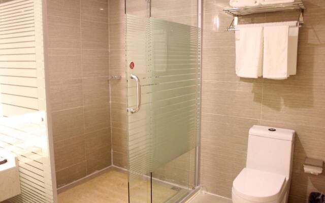 Super 8 Hotel