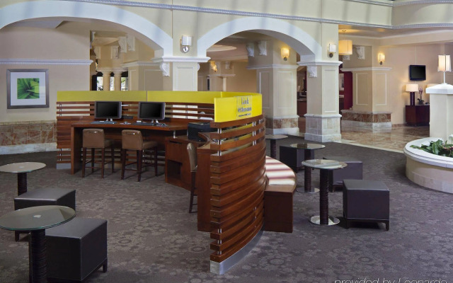 Four Points by Sheraton Suites Tampa Airport Westshore