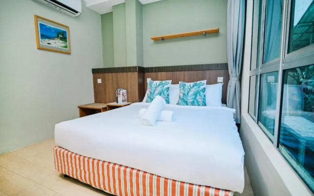 Swing & Pillows Hotel