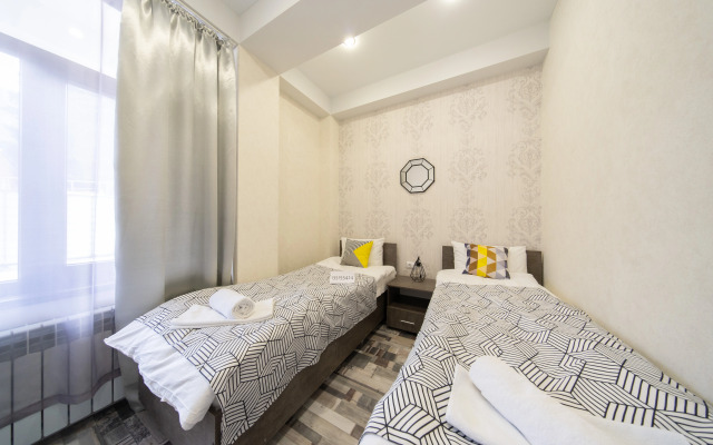 Море апартаментов на Плотинной 2