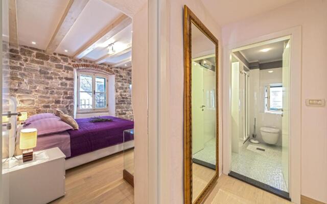 Luxury San Giovanni Apartment 1