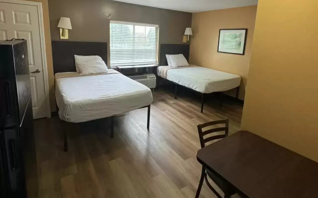 Suburban Studios near University of North Carolina-Charlotte