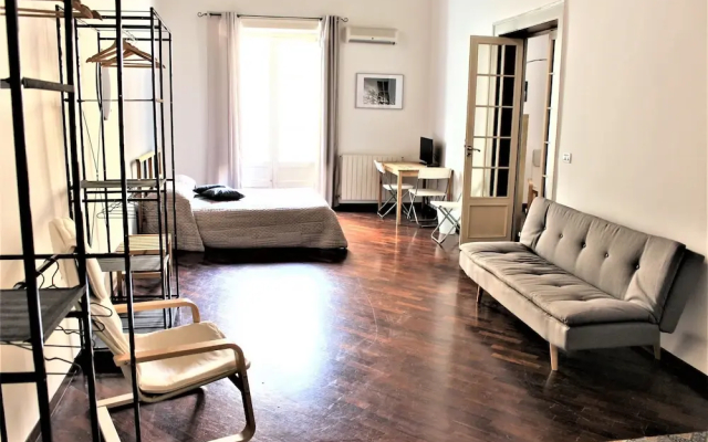 B&B Bandiera 77