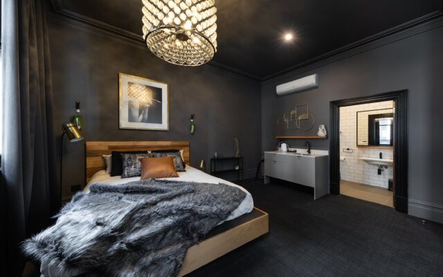 East Brunswick Hotel