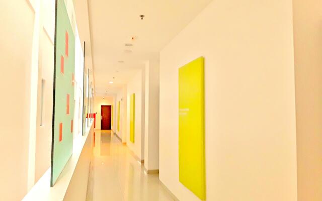 Amaris Hotel Nagoya Hill - Batam