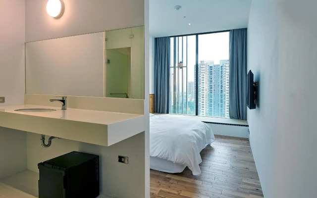 Star Hostel Taichung Parklane