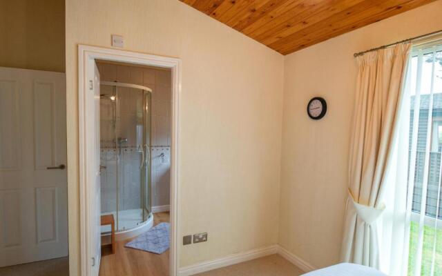 Whitsand Bay Lodge