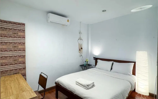 TarTar&Nay Hostel
