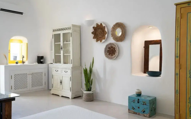 Valsamo Luxury Homes & Suites