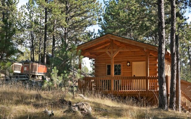 Rock Crest Lodge And Cabins