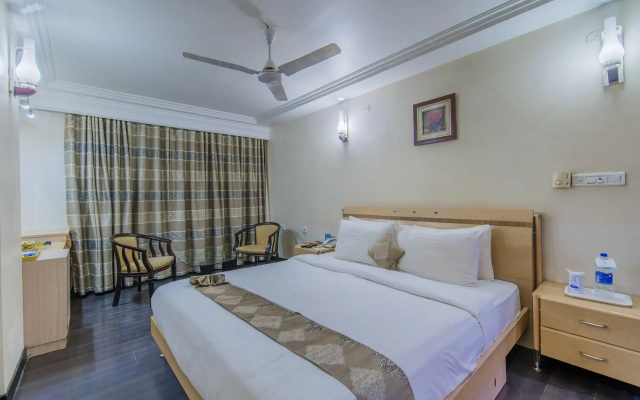 Hotel Grand Dhillon