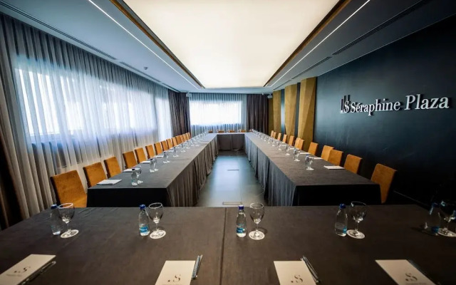 Hotel Seraphine Plaza