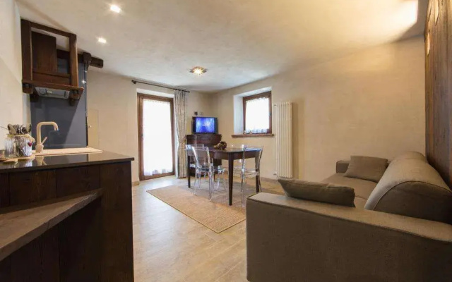 Maison Lo Triolet