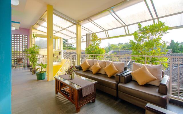 OYO 1355 Griya Wismono Homestay
