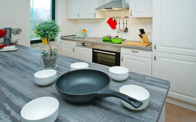 Country House by Lake Dummer With Rowing Boat