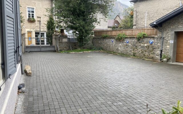 A Deux Pas du Rhéby