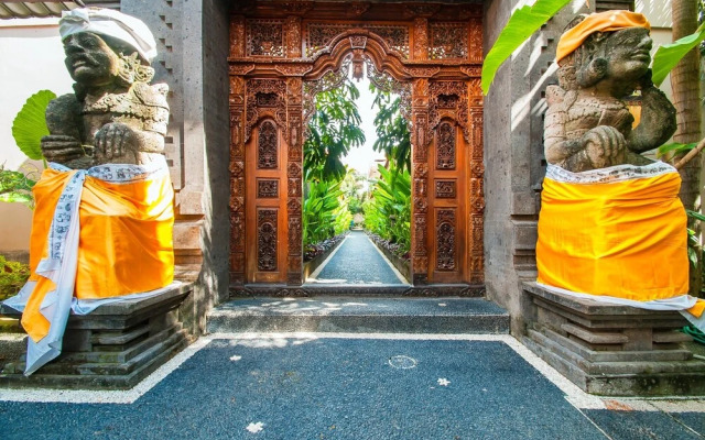 Luxury Family Three Bedroom Villa